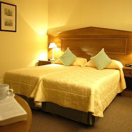 Astons Apartments London Rum bild