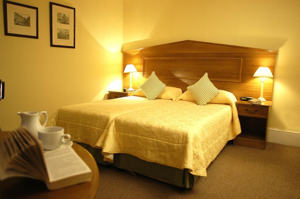 Astons Apartments London Rum bild