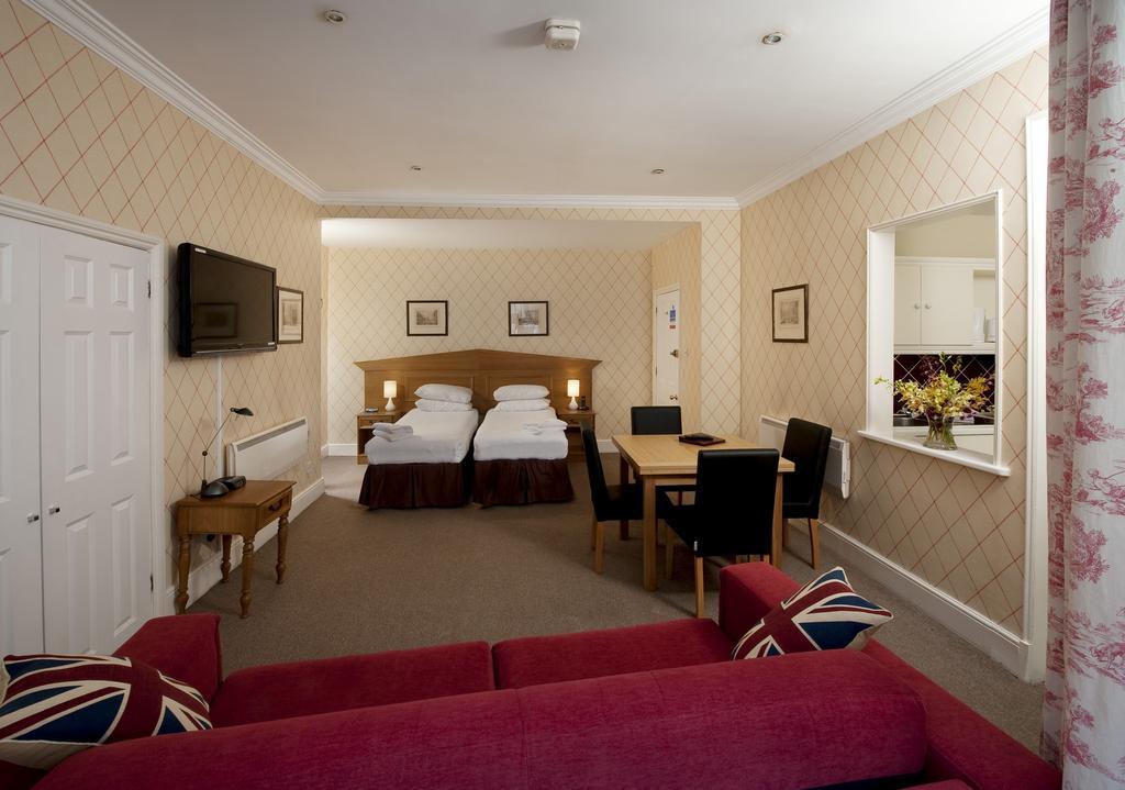 Astons Apartments London Rum bild
